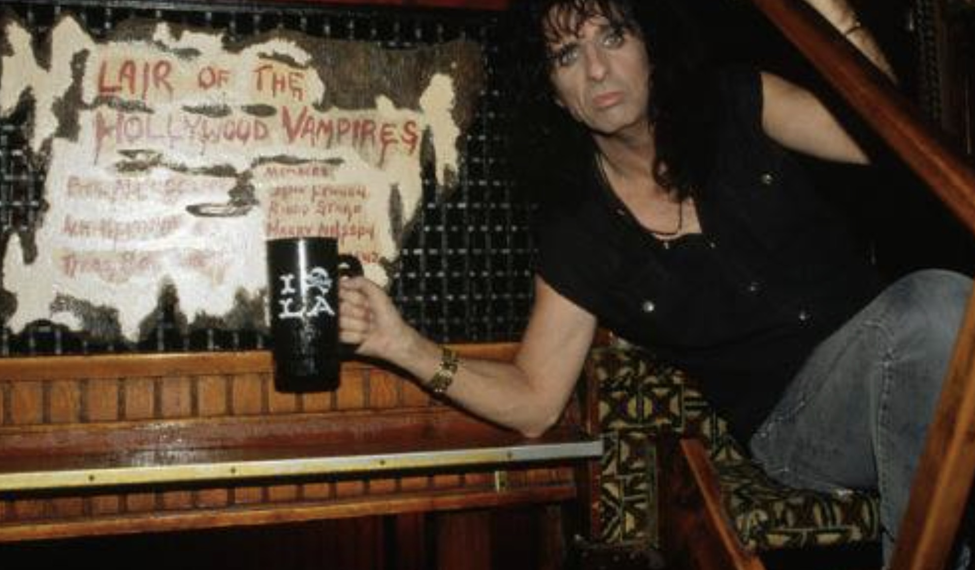 Alice Cooper at the mural